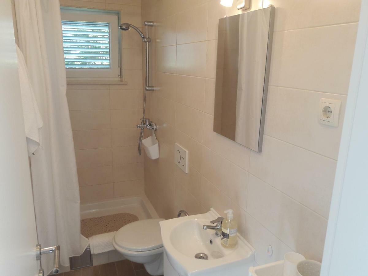 Apartman S Pogledom Zdrelac Ngoại thất bức ảnh